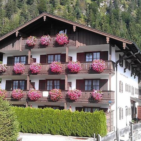 Haus Kirchplatz Apartment Reit im Winkl Exterior photo
